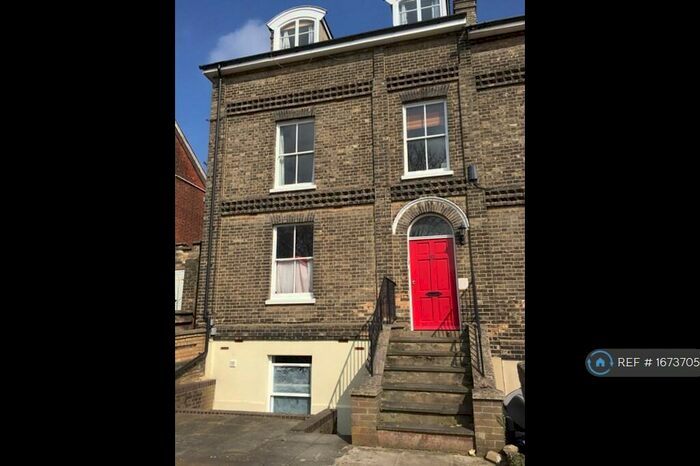 1 Bedroom Flat To Rent In Christchurch Street, Ipswich, IP4