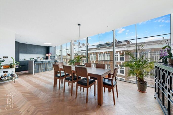 2 Bedroom Penthouse For Sale In Curtain Road, London, EC2A