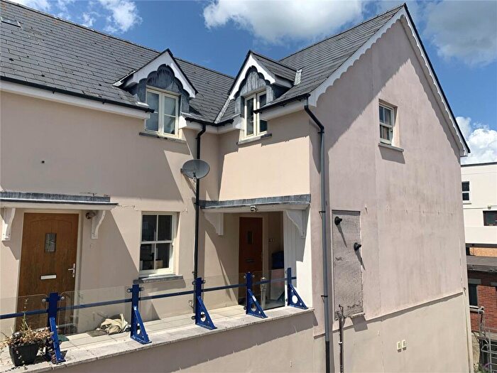 2 Bedroom Flat To Rent In Brewery Terrace, Saundersfoot, Pembrokeshire, SA69