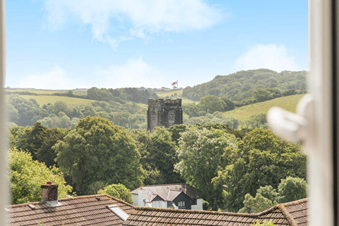 4 Bedroom Detached House For Sale In The Fairway, Newton Ferrers, PL8