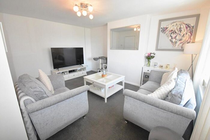 2 Bedroom Flat To Rent In Coleridge Road, Portsmouth, Hampshire, PO6
