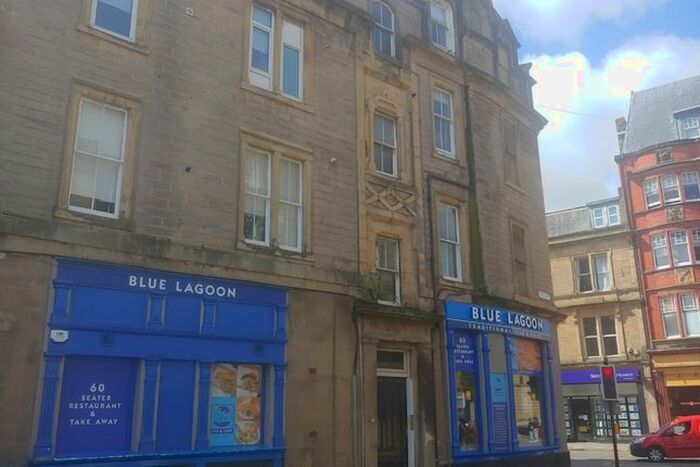 3 Bedroom Flat To Rent In Upper Craigs, Stirling Town, Stirling, FK8