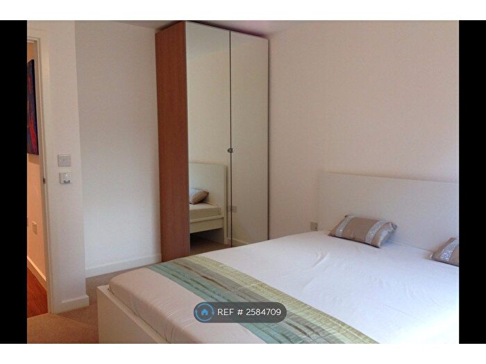 1 Bedroom Flat To Rent In Nyland Court, London, SE8