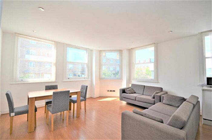2 Bedroom Flat To Rent In Frampton Street, Edgware Rd, NW8