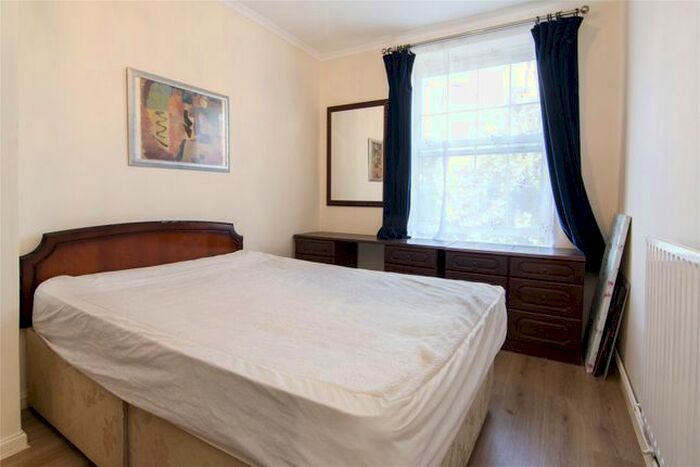 1 Bedroom Flat To Rent In Rotherhithe New Road, Surrey Quays, SE16