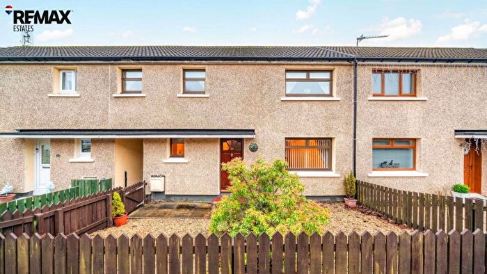 3 Bedroom End Of Terrace House For Sale In East Glen Avenue, Deans, EH54