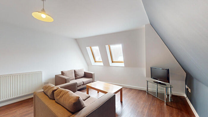 4 Bedroom House To Rent In The Globe, Newcastle Upon Tyne, NE2