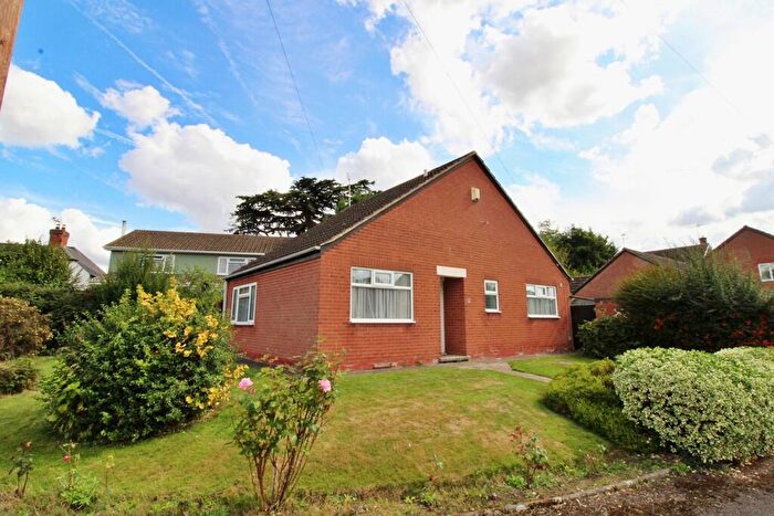 2 Bedroom Detached Bungalow For Sale In Boxwood Drive, Kilsby, CV23