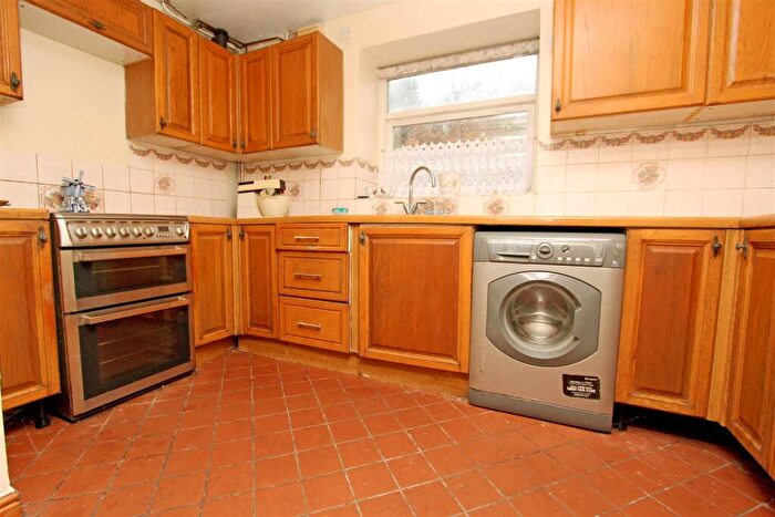4 Bedroom Detached House For Sale In Mold Road, Bodfari, Denbigh, LL16