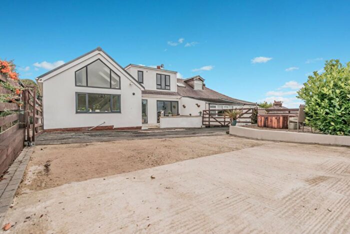 2 Bedroom Semi-Detached House For Sale In Bradford Road, Birkenshaw, Bradford, West Yorkshire, BD11