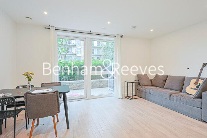 2 Bedroom Apartment To Rent In Caldon Boulevard, Wembley, HA0