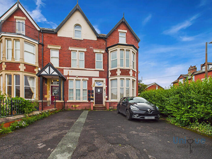 1 Bedroom Apartment For Sale In Fairhaven Road, Lytham St. Annes, FY8