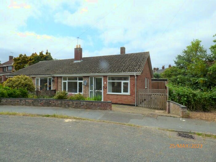 2 Bedroom Semi-Detached Bungalow To Rent In St Annes Close, Beccles, NR34