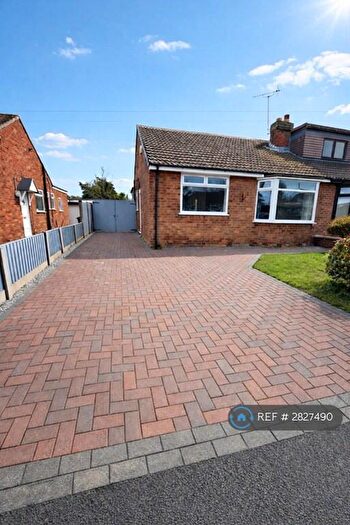 2 Bedroom Bungalow To Rent In Brighouse Close, Ormskirk, L39