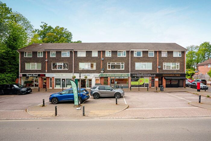 3 Bedroom Maisonette To Rent In Fernbank Road, Ascot, SL5