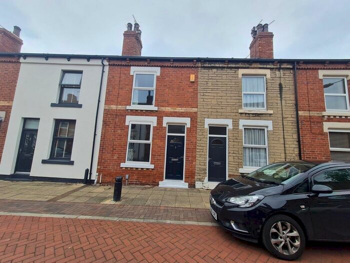2 Bedroom Terraced House To Rent In Richmond Street, Castleford, WF10