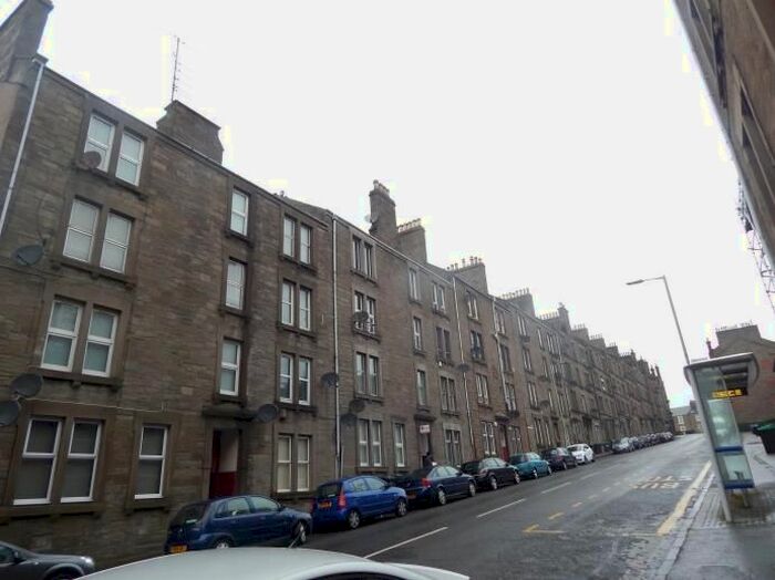 1 Bedroom Flat To Rent In Provost Road, Dundee, DD3