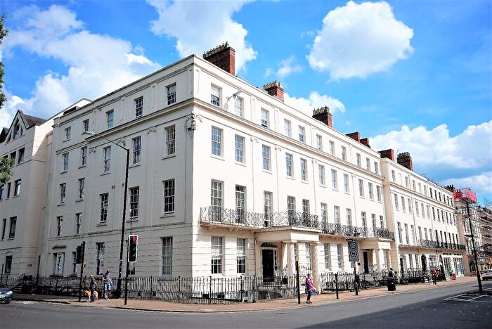 2 Bedroom Flat To Rent In The Parade, Leamington Spa, CV32