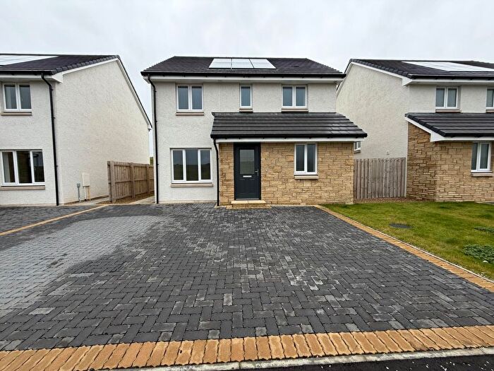 3 Bedroom Detached House To Rent In Riverside Gardens, Cumnock, KA18