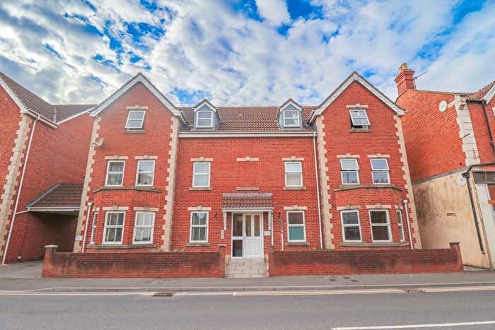 2 Bedroom Flat For Sale In Church Road, Highbridge, TA9