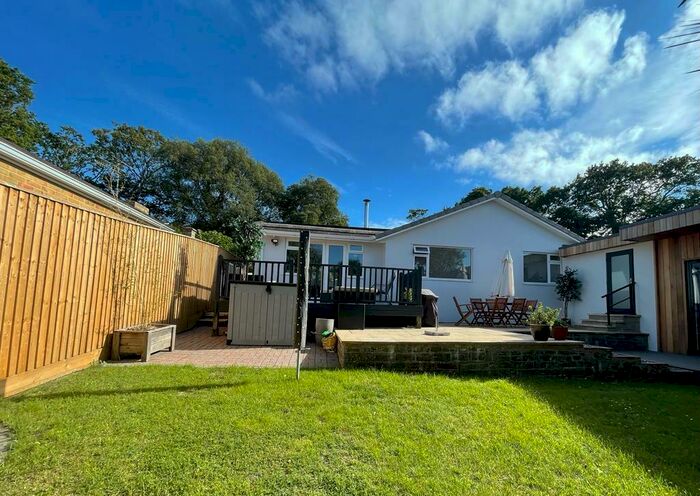 3 Bedroom Detached Bungalow To Rent In Crawshaw Road, Lilliput, BH14
