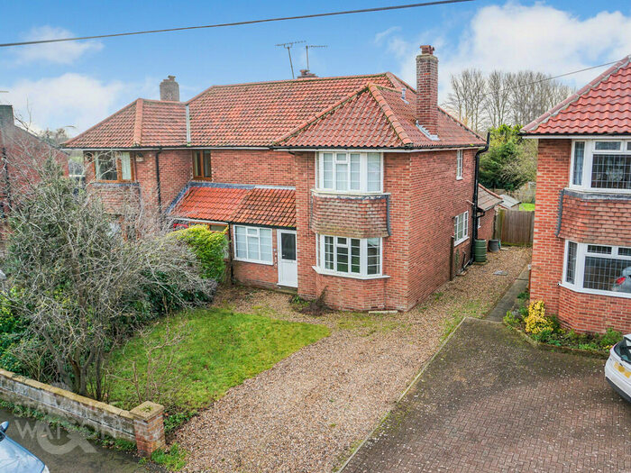 3 Bedroom Semi-Detached House To Rent In Station Road, Ditchingham, Bungay, NR35