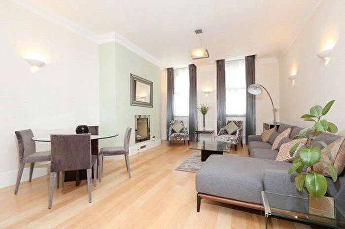 1 Bedroom Flat To Rent In Weymouth Street, London, W1G
