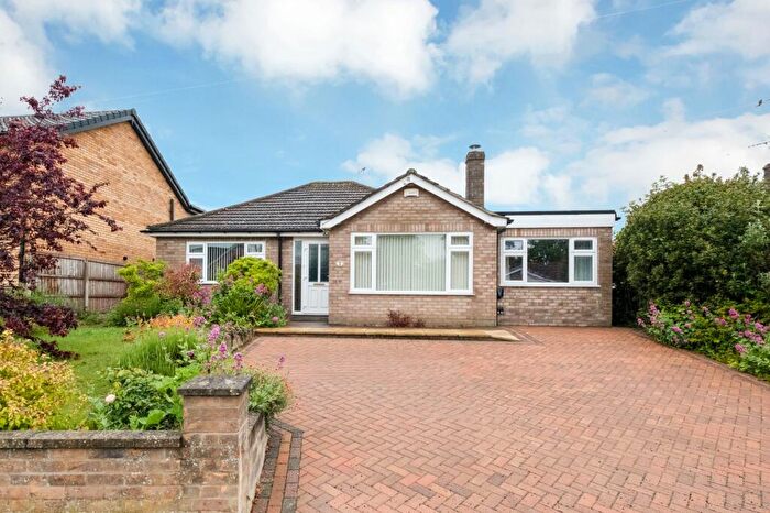 3 Bedroom Detached Bungalow For Sale In Cambridge Road, Stamford, PE9