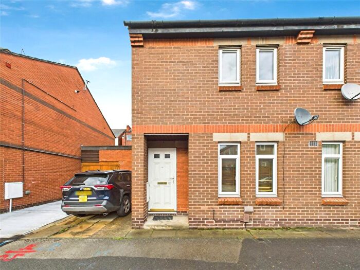 2 Bedroom Semi-Detached House For Sale In Bridlington Street, Nottingham, Nottinghamshire, NG7