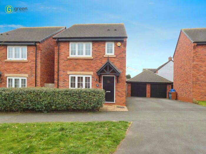 3 Bedroom Detached House For Sale In Thompson Way, Streethay, Lichfield, WS13