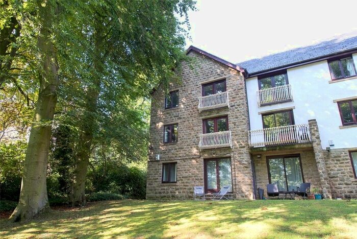 2 Bedroom Flat To Rent In Park Avenue, Leeds, LS8