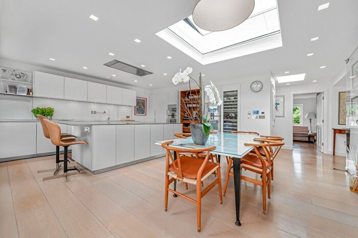 3 Bedroom Terraced House To Rent In Hyde Park Squareh, Connaught Village, W2