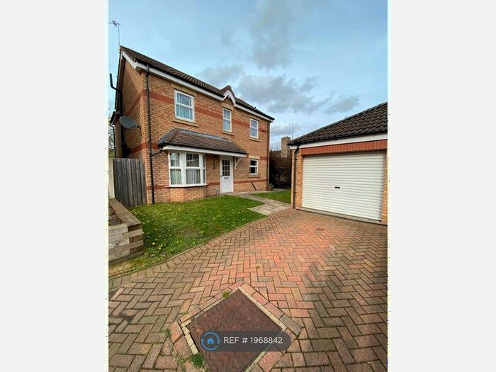 4 Bedroom Detached House To Rent In Rosemary Close, Doncaster, DN4