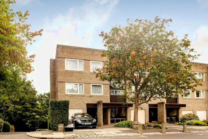 2 Bedroom Apartment To Rent In Chandler Court, Jesmond, NE2