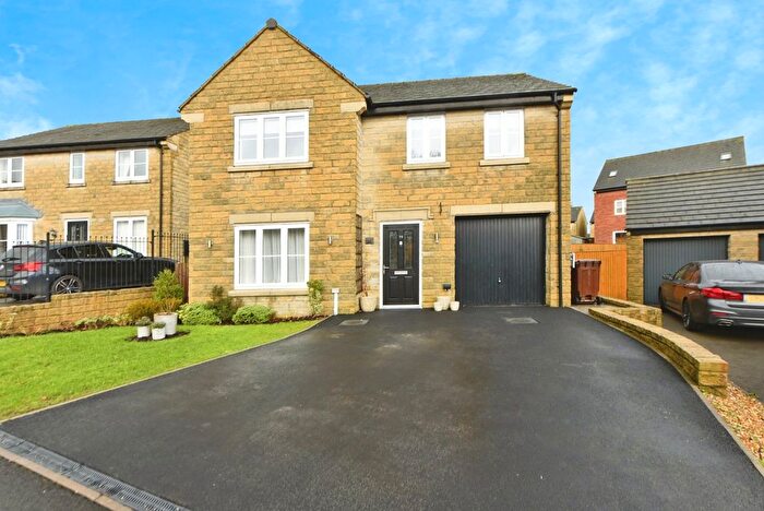 5 Bedroom Detached House For Sale In Hawthorn Drive, Glossop, Derbyshire, SK13