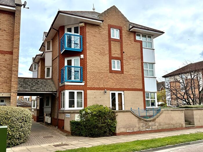 2 Bedroom Flat For Sale In Admiral House Admiral Way, Marina, TS24