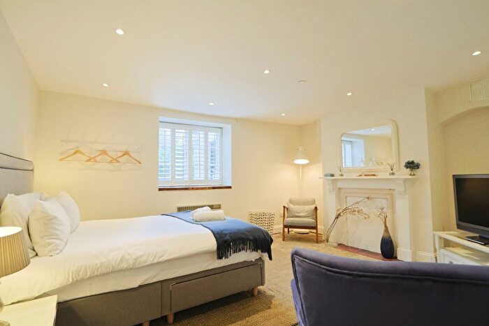 1 Bedroom Flat To Rent In Grove Road, Redland, Bristol, BS6