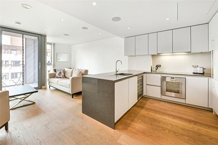 2 Bedroom Flat For Sale In Wellington House, Buckingham Gate, Westminster, London, SW1E