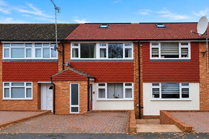 4 Bedroom Terraced House To Rent In Knaphill, Woking, Surrey, GU21
