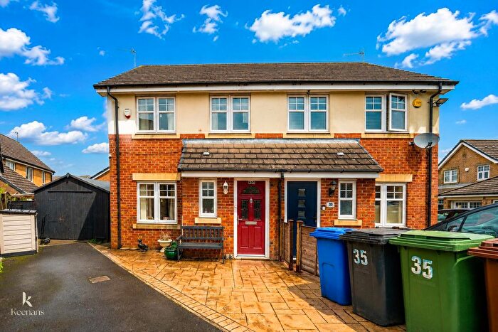 3 Bedroom Semi-Detached House For Sale In Bluebell Way, Huncoat, BB5