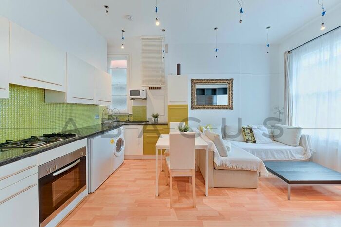 1 Bedroom Flat To Rent In Anson Road, Willesden Green, NW2