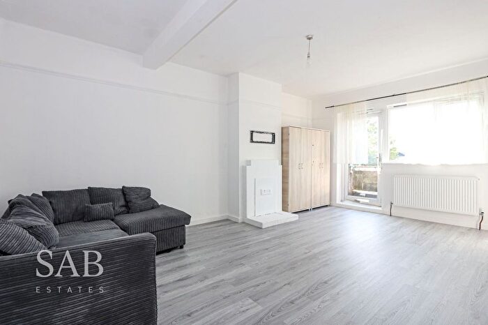 4 Bedroom Property To Rent In Lady Margaret Road, Southall, UB1