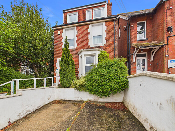 5 Bedroom Detached House For Sale In Canterbury, CT1