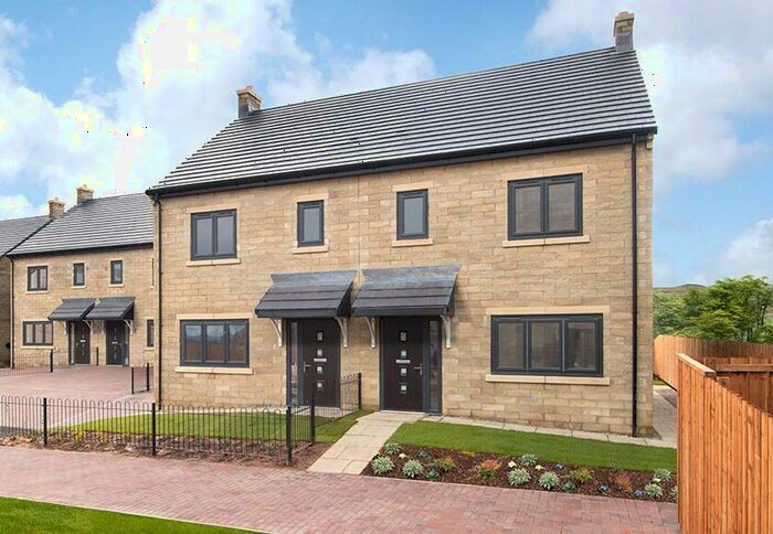 3 Bedroom Semi-Detached House For Sale In Thornton Hills Halifax Road, Denholme, Bradford, BD13