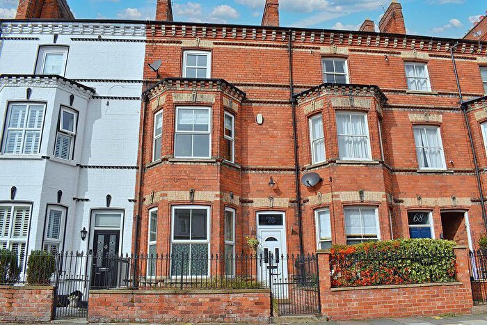 4 Bedroom Terraced House For Sale In Harcourt Street, Newark, NG24