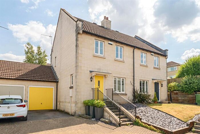 3 Bedroom Semi Detached House For Sale In Sabin Close, Bath, BA2