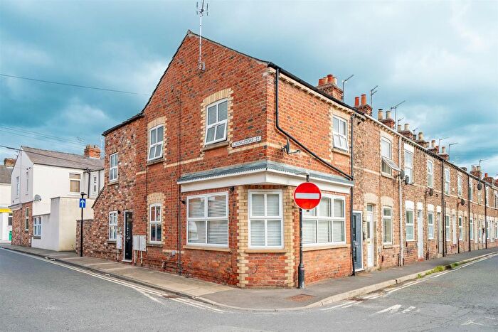 1 Bedroom Flat To Rent In Garfield Terrace, Leeman Road, York, YO26
