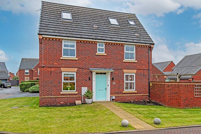 5 Bedroom Detached House For Sale In Detroit Close, Great Sankey, WA5