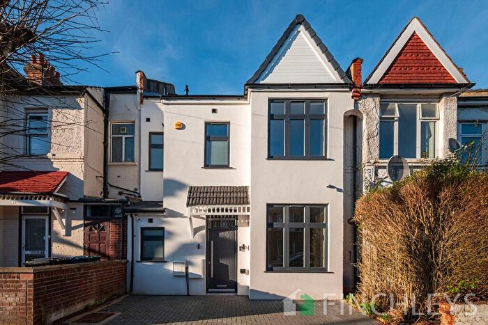 5 Bedroom Terraced House For Sale In Fallow Court Avenue, London, N12