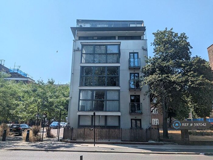 2 Bedroom Flat To Rent In Queensbridge Road, London, E2
